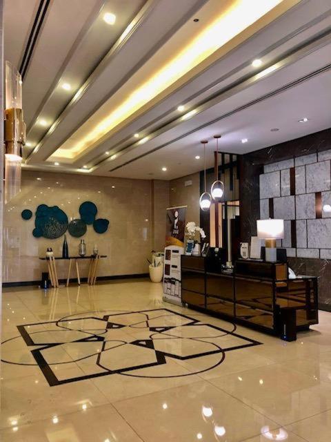 Luxury Bgc Condo In Taguig, Mckinley - Covered Parking And Wifi Free Exteriér fotografie