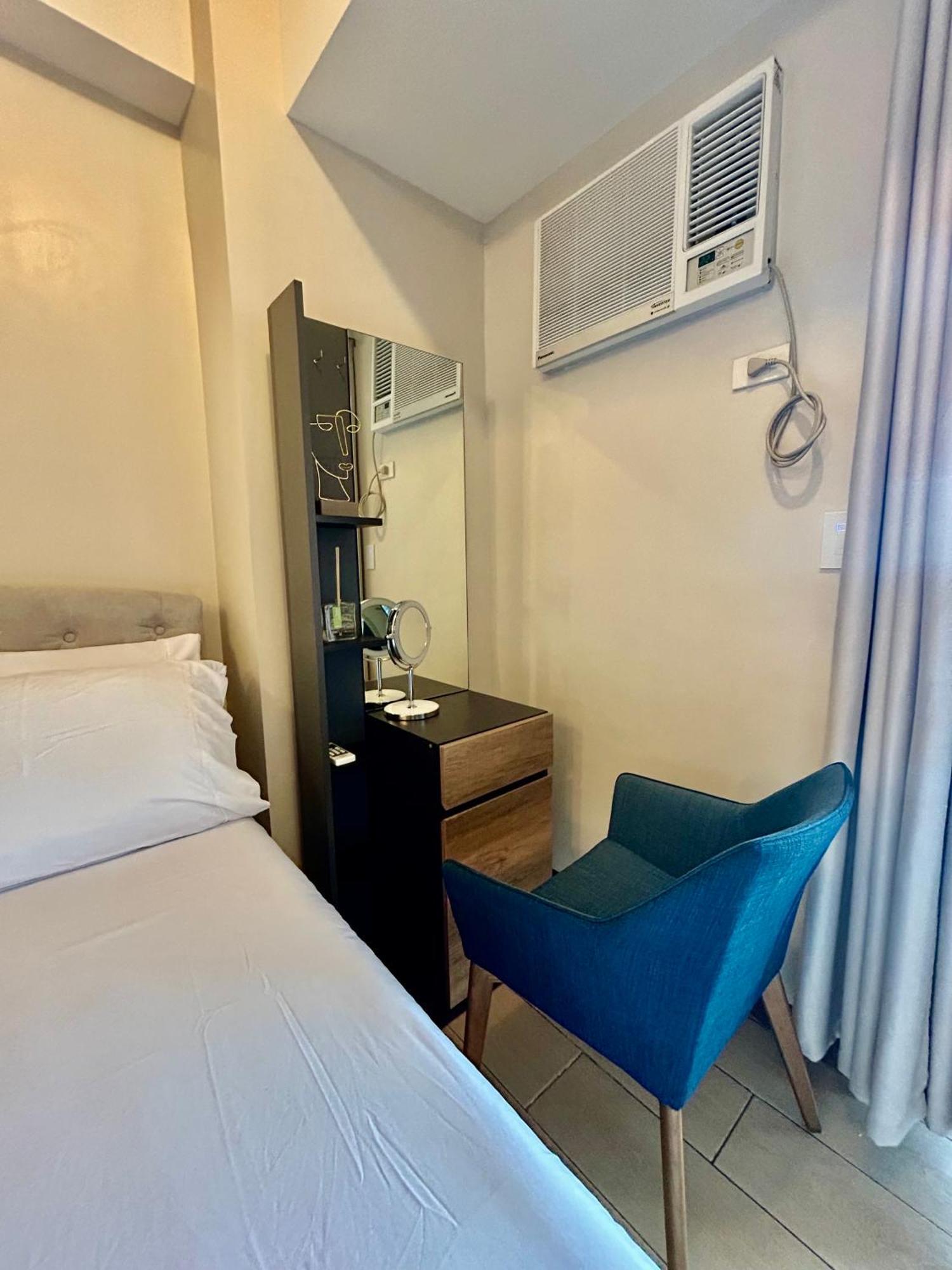 Luxury Bgc Condo In Taguig, Mckinley - Covered Parking And Wifi Free Exteriér fotografie